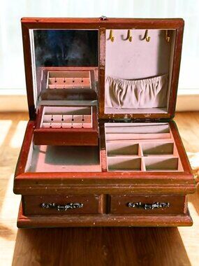 Croft & Barrow jewelry box